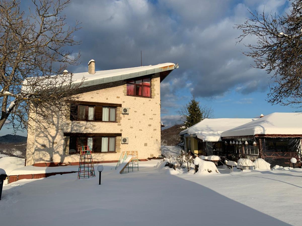 Guest House Daskalov Chervena Lokva ภายนอก รูปภาพ