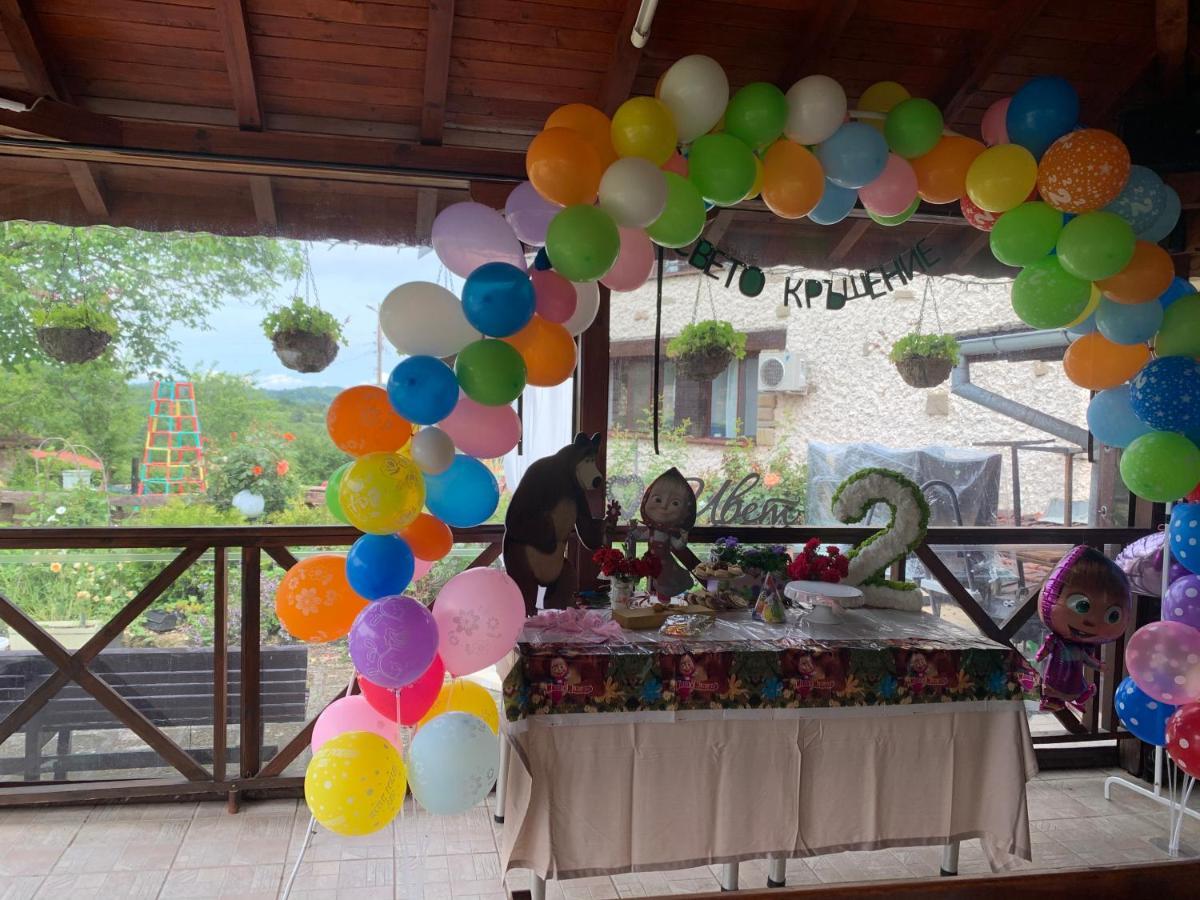 Guest House Daskalov Chervena Lokva ภายนอก รูปภาพ