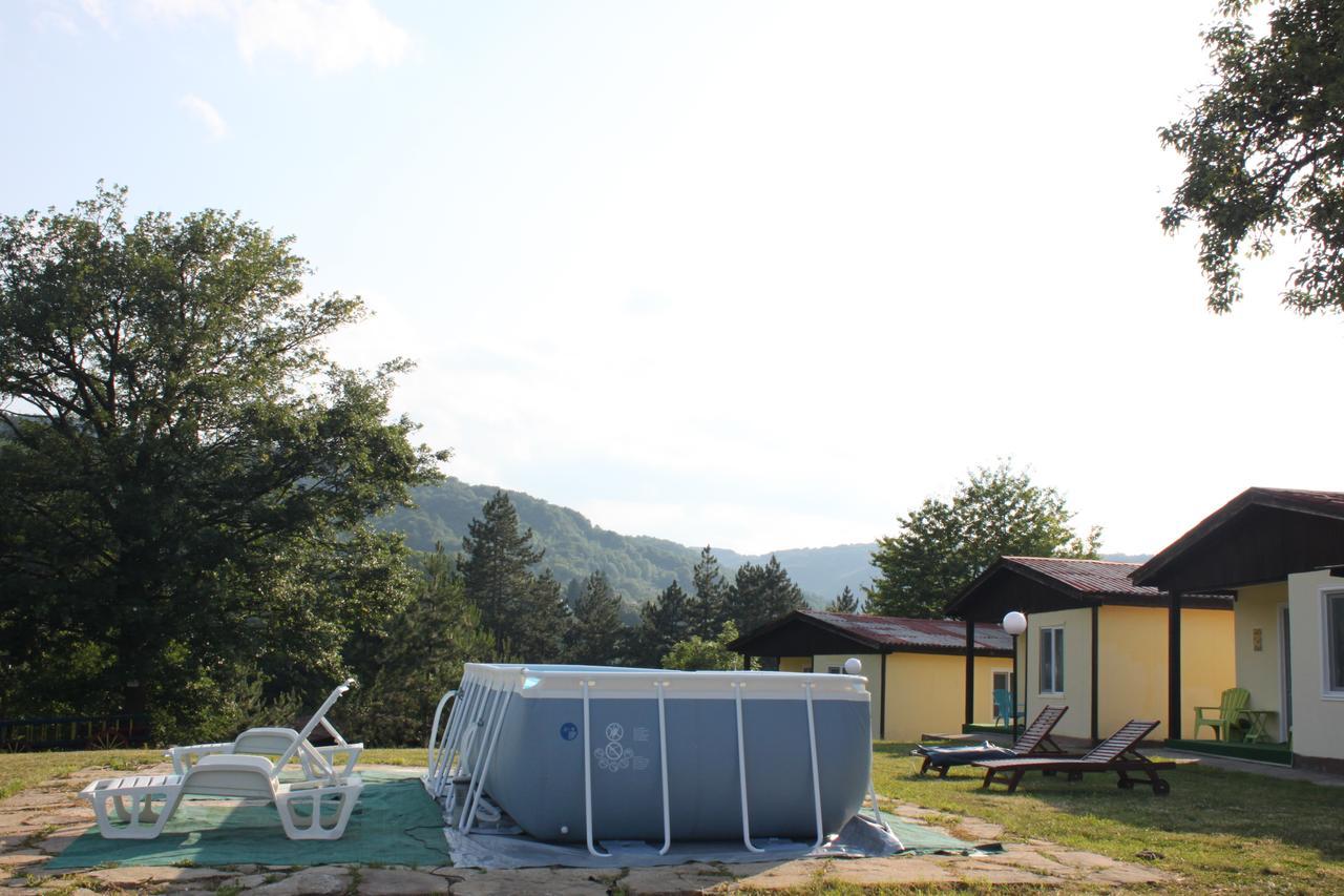 Guest House Daskalov Chervena Lokva ภายนอก รูปภาพ