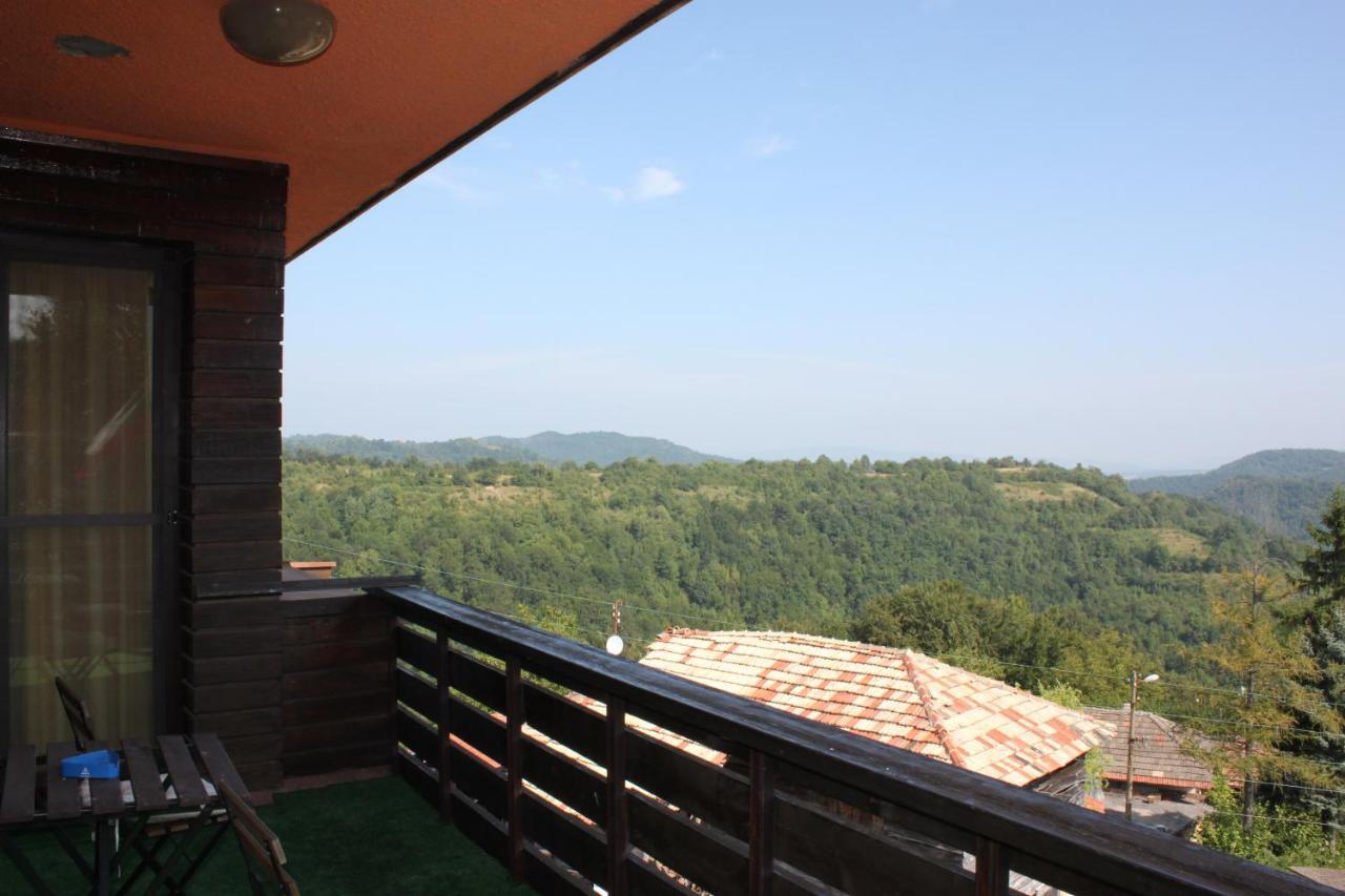 Guest House Daskalov Chervena Lokva ภายนอก รูปภาพ